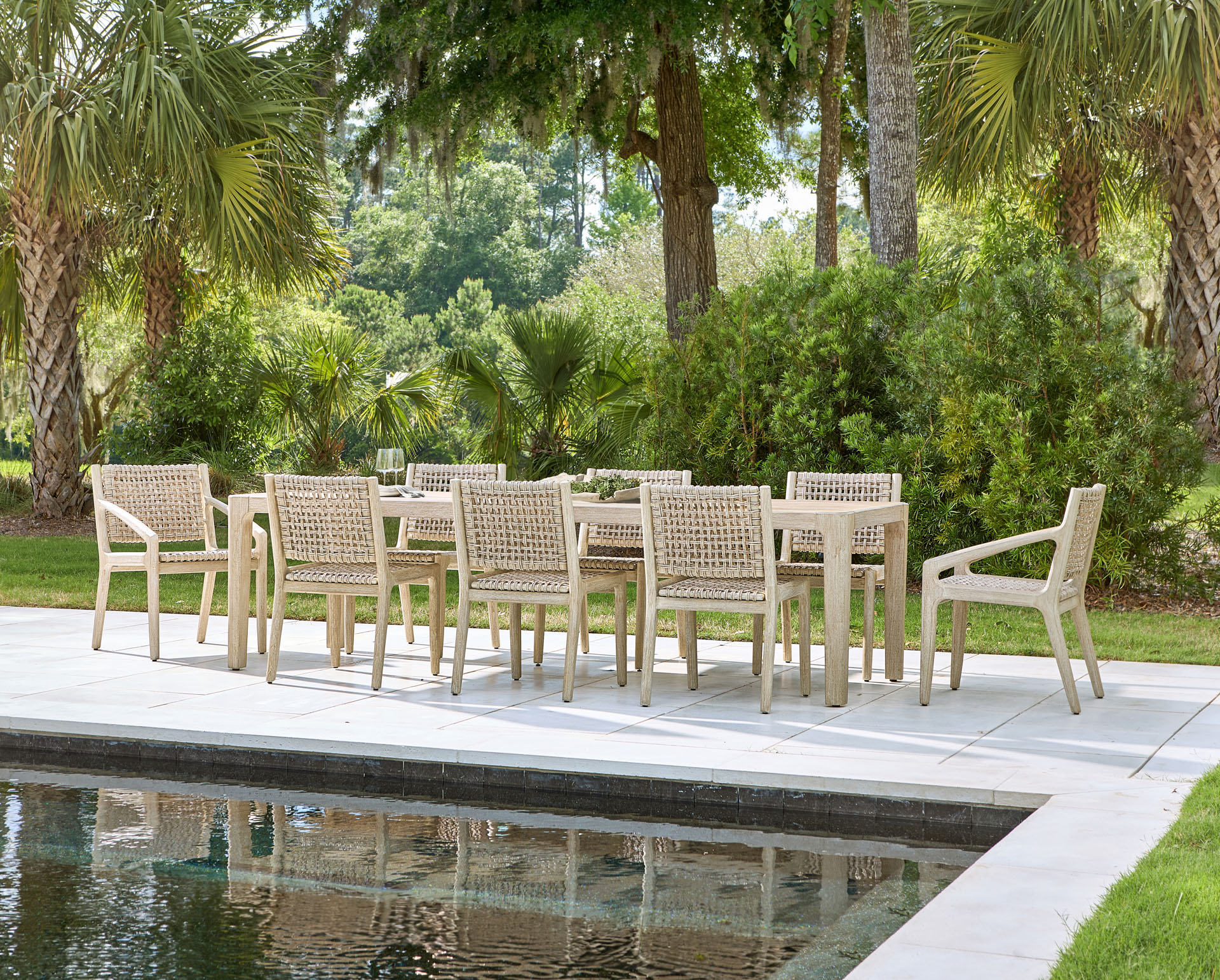 RS_Exteriors_X09224_Edenton_X09543_X09544_Atlas_Dining_1